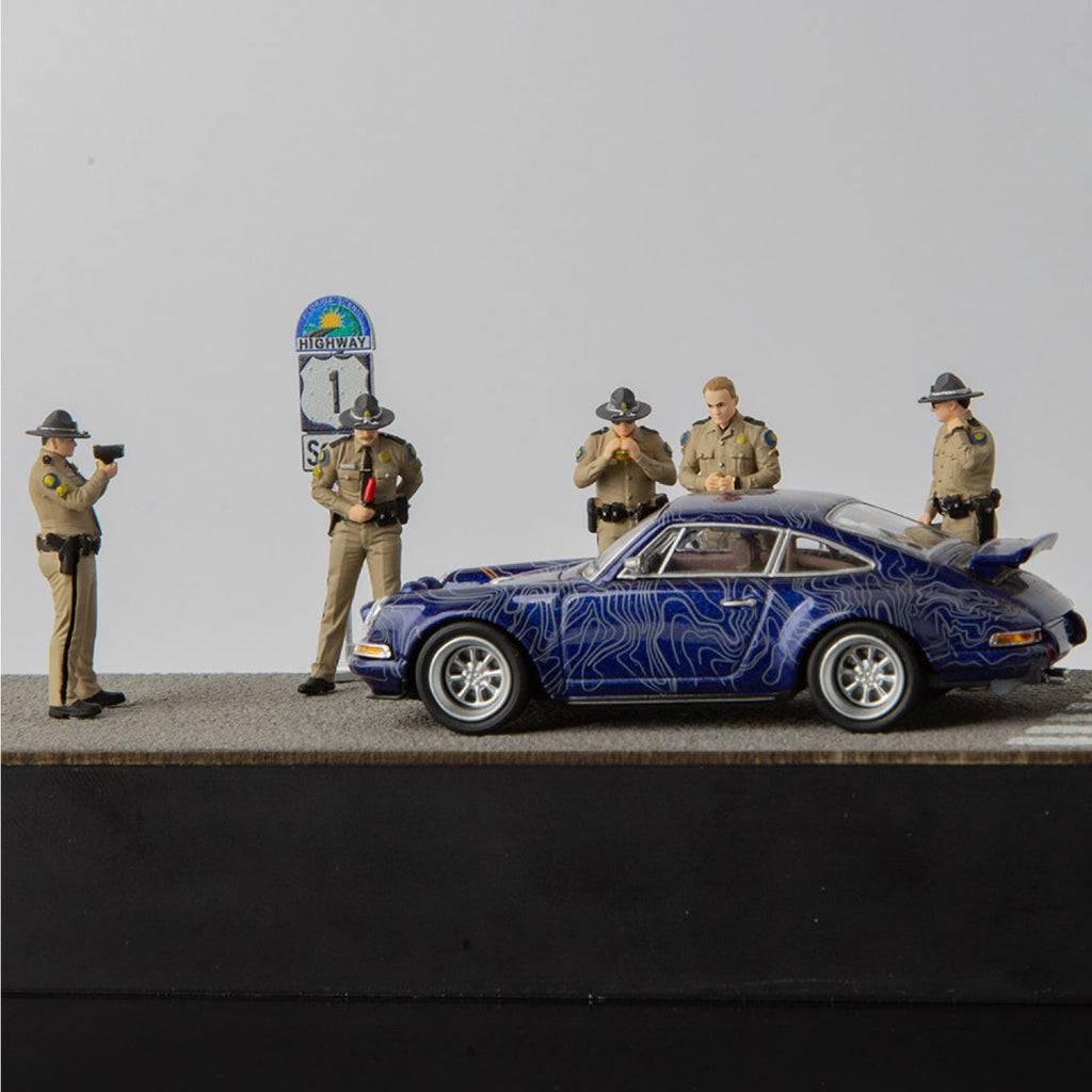 1:64 Florida Highway Patrol Officers & Highway Sign Model Set
