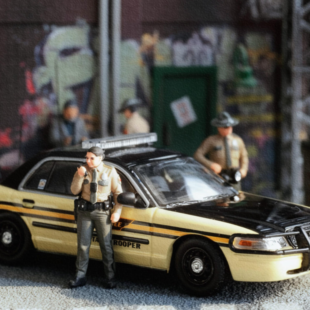 1:64 Tennessee Patrol Officer Figure Series