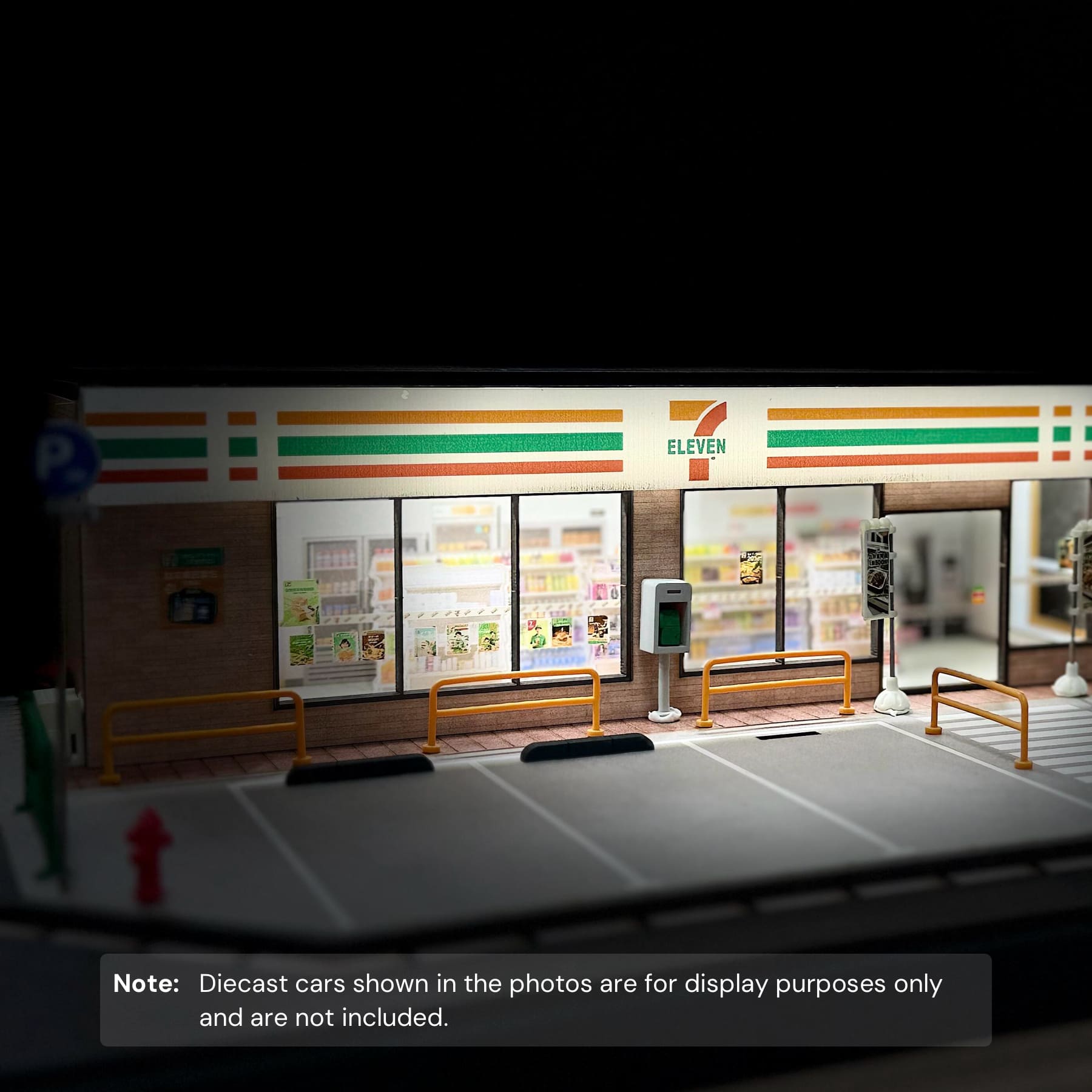 7-Eleven Convenience Store – 1:64 LED Diorama for Diecast Collectors